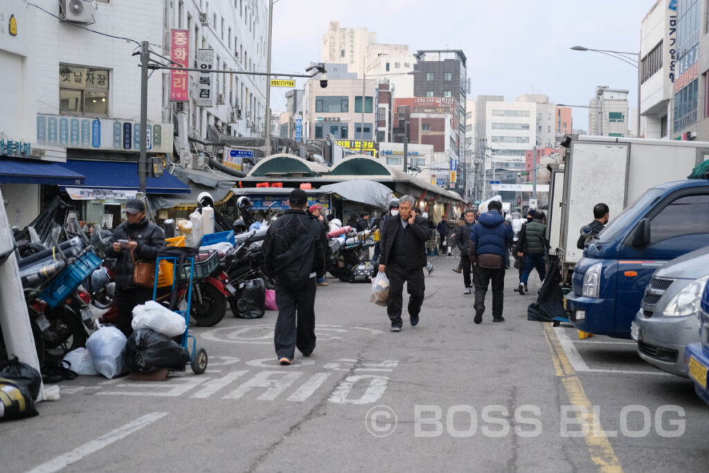 韓国ストリートグルメ旅三日目（お粥・タッカンマリ・東大門綜合市場）