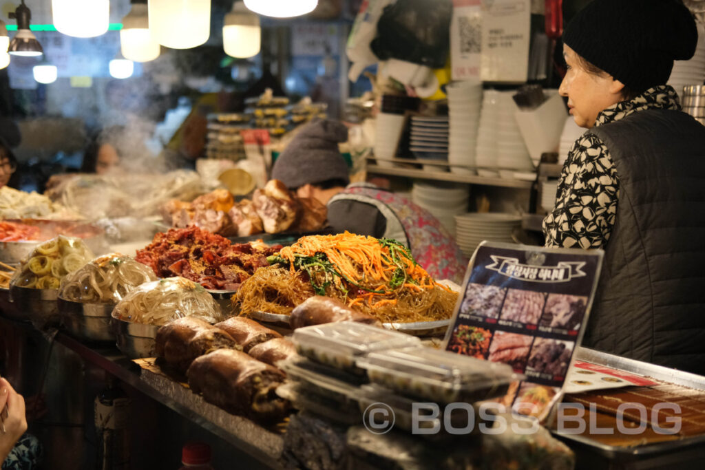 韓国ストリートグルメ旅三日目（お粥・タッカンマリ・東大門綜合市場）