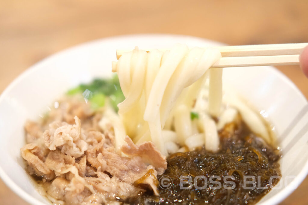 どんどん・肉うどん・冷凍・ゆで麺・あかり